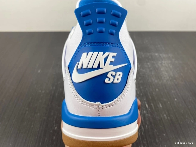 4 DR5415-104 Retro Jordan SB 0816